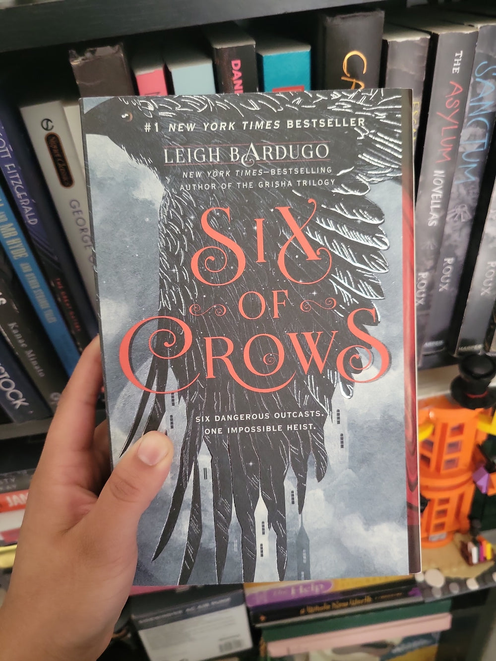 Six of Crows — Paperback · Like New
