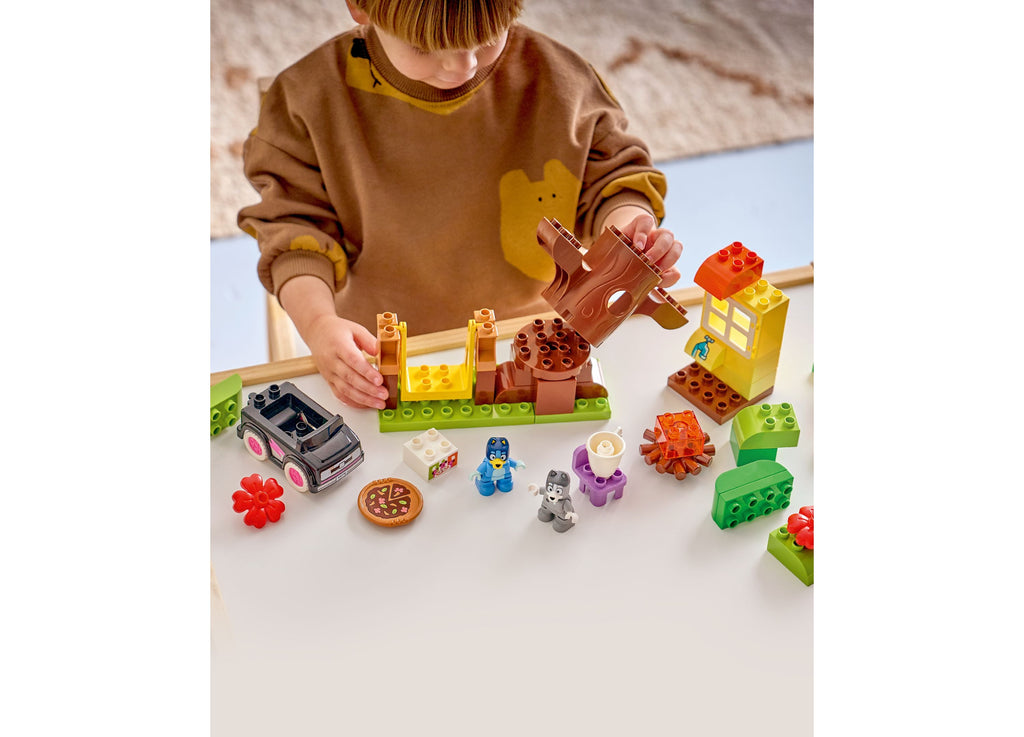 LEGO DUPLO Bluey Pizza with Muffin and Bluey 44-Piece Building Set