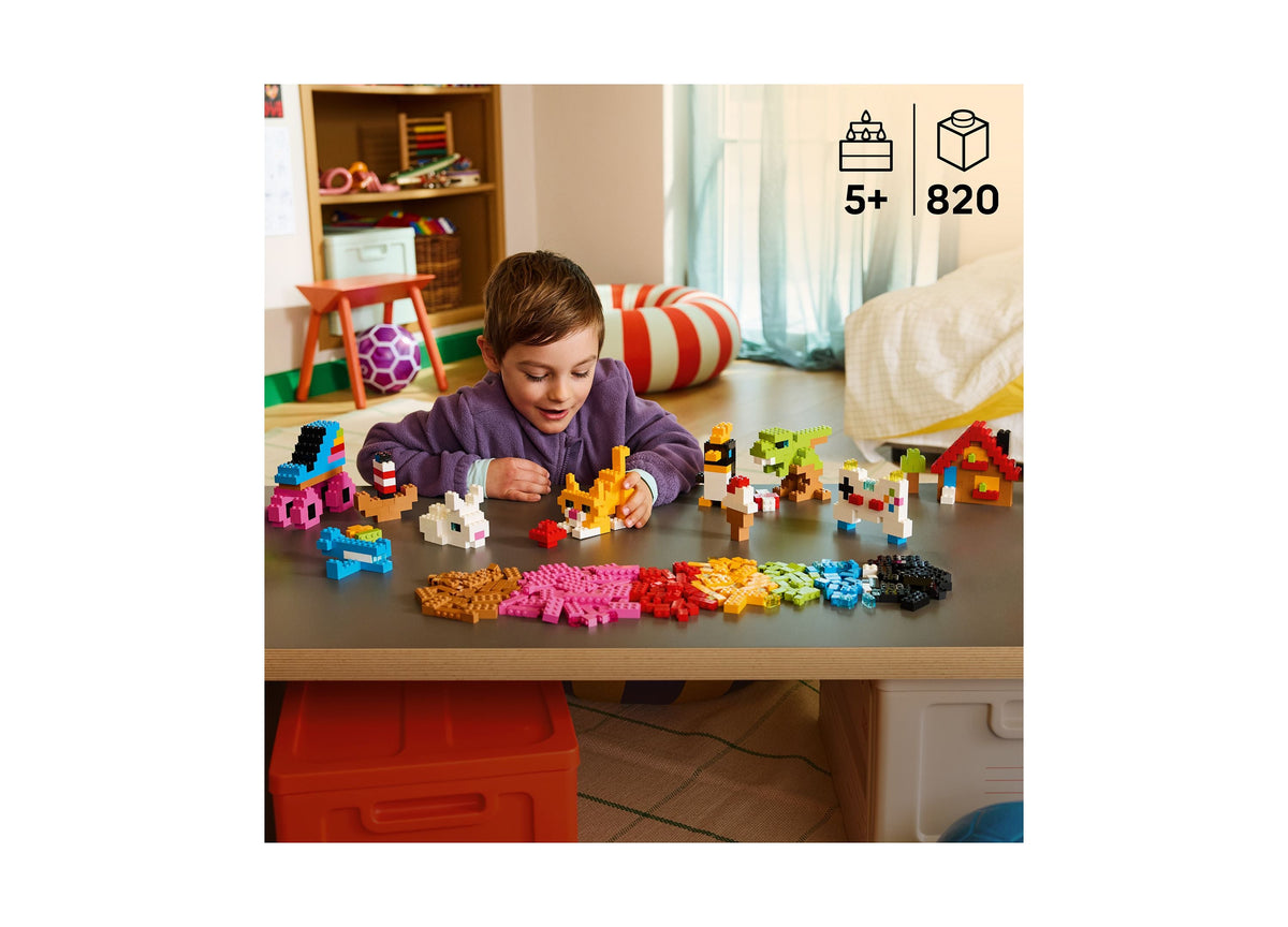 LEGO Classic Creative Colorful Bricks 820-Piece Building Set