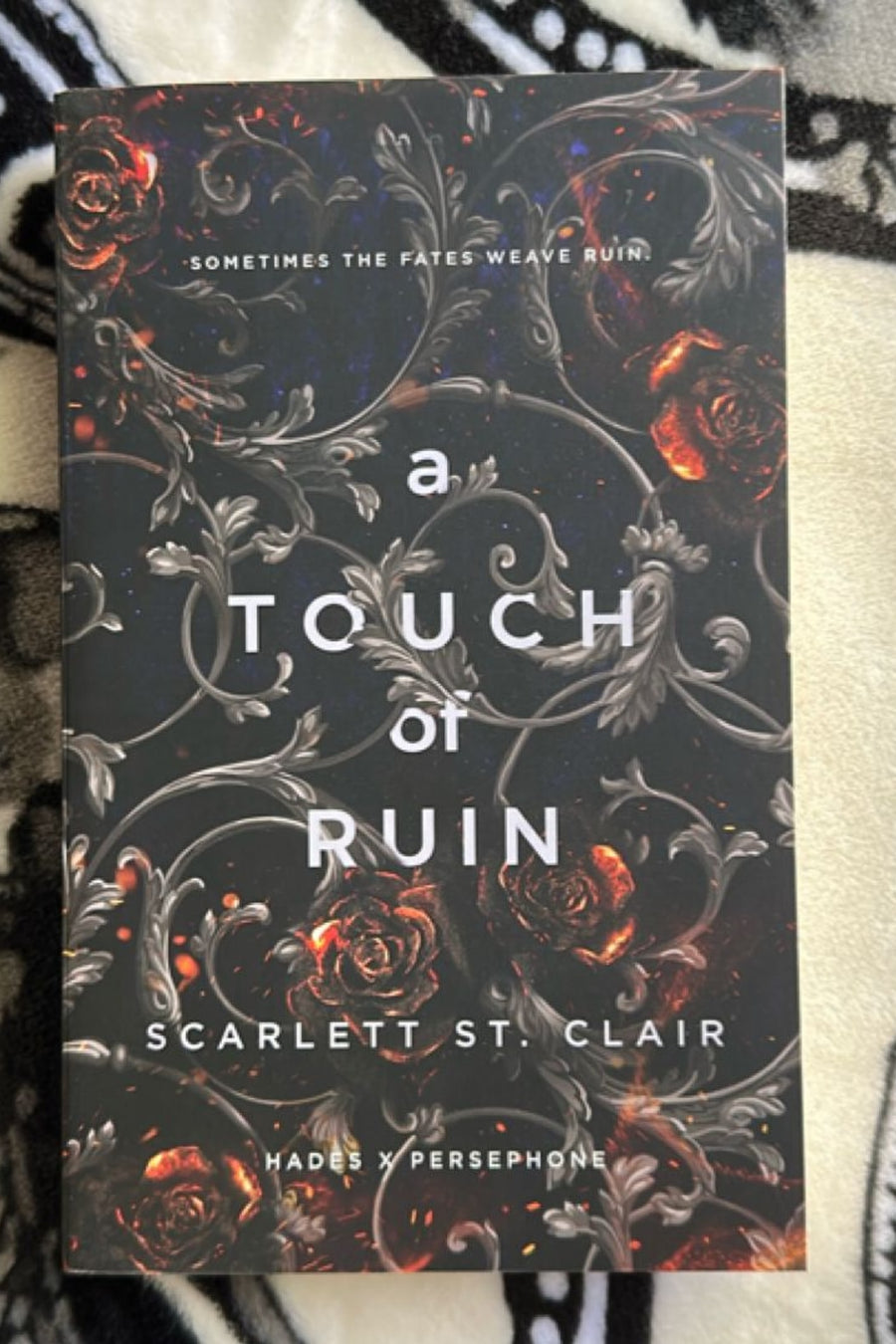 A Touch of Ruin — Paperback · New