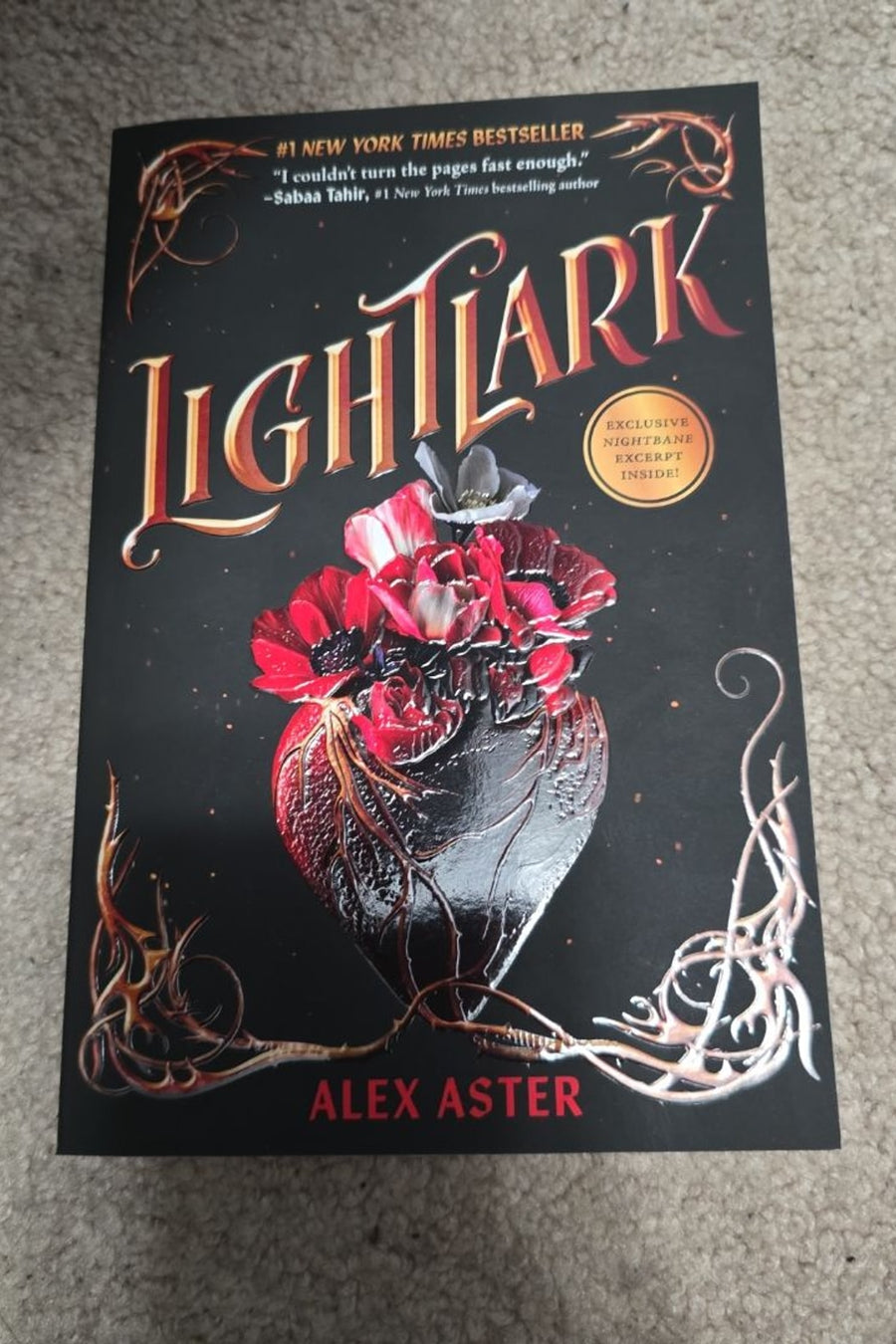 Lightlark (the Lightlark Saga Book 1) — Paperback · New