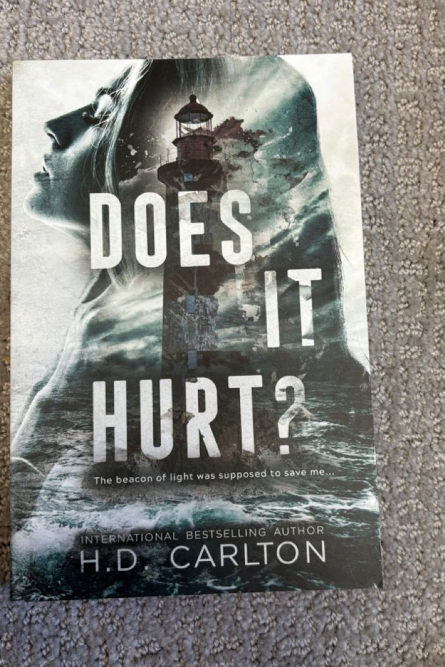 Does It Hurt? — Paperback · New